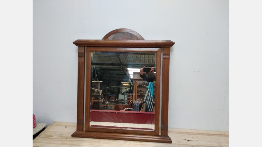 Espelho vintage em madeira anos 70
