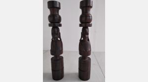 Conjunto de Castiçais de madeira em madeira de Pau Preto Africa