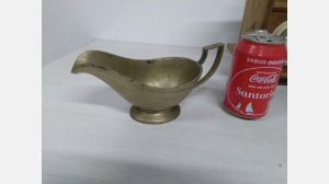 Molheira para servir azeite ou decoração